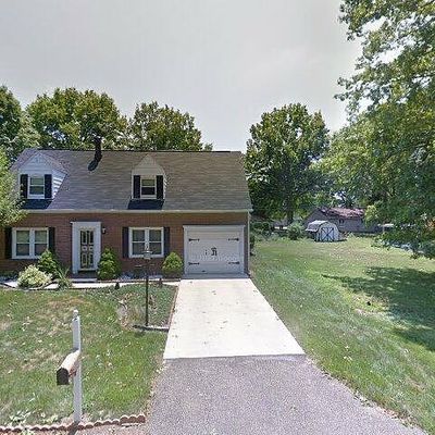 220 E 28 Th St, Dover, OH 44622