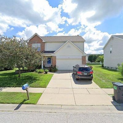 220 Crystal Ln, Fairview Heights, IL 62208