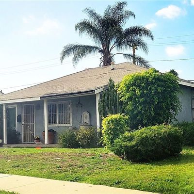 2201 W Raymond St, Compton, CA 90220