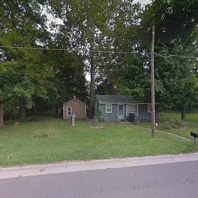 221 E Clinton St, Hastings, MI 49058