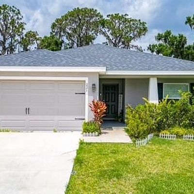 221 St Thomas Dr, Mulberry, FL 33860