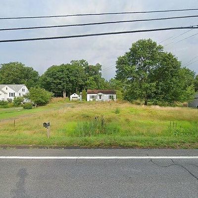 221 State Route 32 N, New Paltz, NY 12561