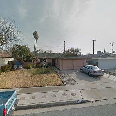 2215 E Lemmon Way, Hanford, CA 93230