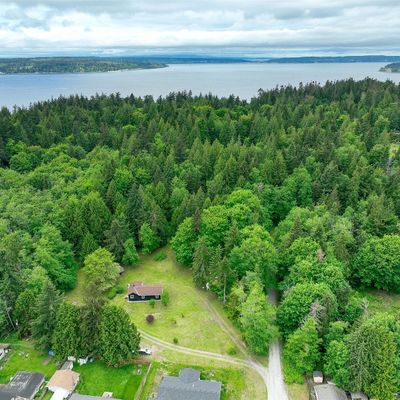 2748 El Camano St, Camano Island, WA 98282