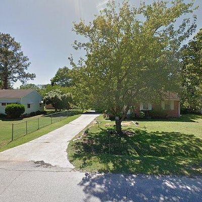 2770 Barrett Ave, Macon, GA 31206