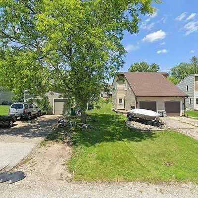 27 W060 Cooley Ave, Winfield, IL 60190