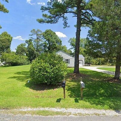 2836 Easy St, Newport, NC 28570