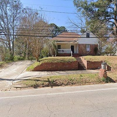 285 Youngs Mill Rd, Lagrange, GA 30241