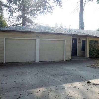 2865 Irwin Rd, Redding, CA 96002