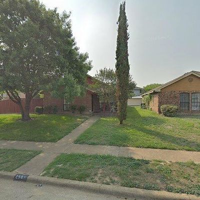 2901 Lawndale Dr, Lancaster, TX 75134