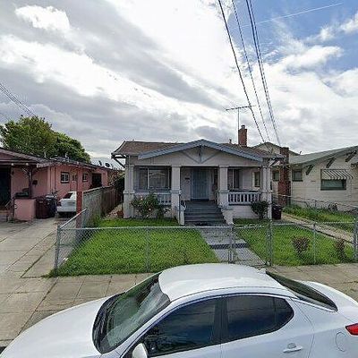 2906 61 St Ave, Oakland, CA 94605