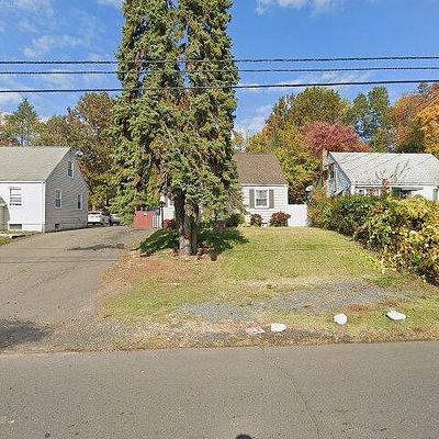 293 Country Club Rd, New Britain, CT 06053
