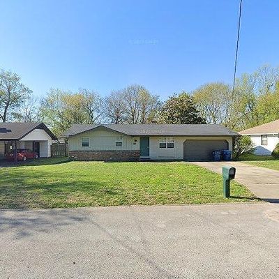 2932 E Monroe Ter, Springfield, MO 65802