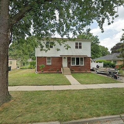 2934 Sunnyside Ave, Brookfield, IL 60513