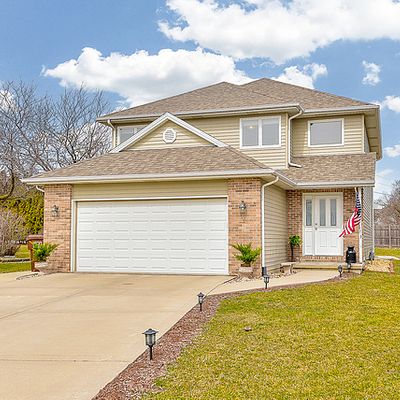 3 Gary Ct, Manteno, IL 60950