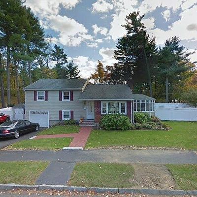 3 Putnam Rd, Reading, MA 01867