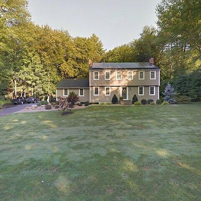 3 Winterset Ln, Simsbury, CT 06070