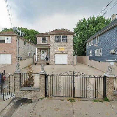 30 Innis St, Staten Island, NY 10302