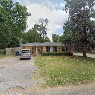 300 Hanks St, Whitehouse, TX 75791