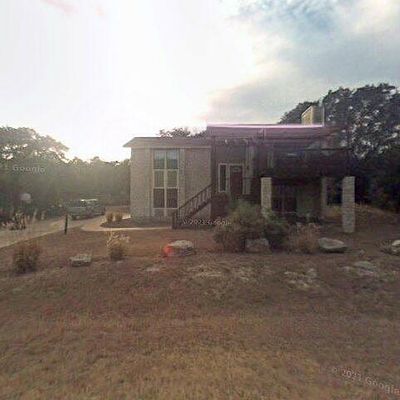 302 Valley Hill Dr, Lago Vista, TX 78645