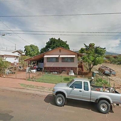 305 Kalohi St, Kaunakakai, HI 96748