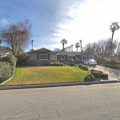 252 S Hacienda Ave, Glendora, CA 91741