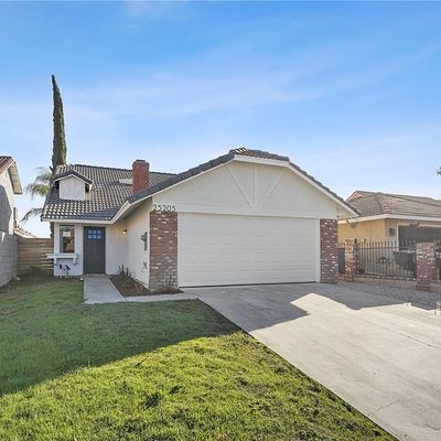 25205 Dana Ln, Moreno Valley, CA 92551