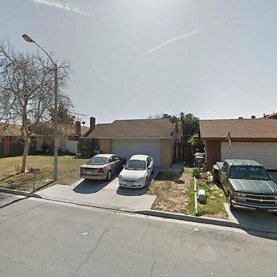 25323 Las Palomas Dr, Moreno Valley, CA 92557