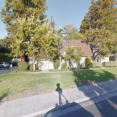 2548 W Middlefield Rd, Mountain View, CA 94043