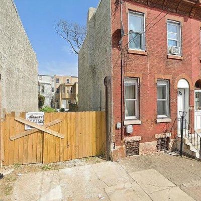 2557 N Reese St, Philadelphia, PA 19133