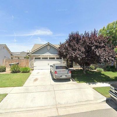 2597 Ship Rock Ave, Tulare, CA 93274