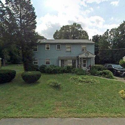 26 Beatrice Ave, Bloomfield, CT 06002