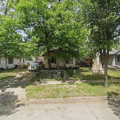 2632 Lyon St, Des Moines, IA 50317