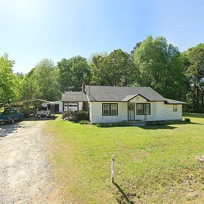 2636 S Halifax Rd, Rocky Mount, NC 27803