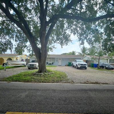 2637 Utopia Dr, Miramar, FL 33023