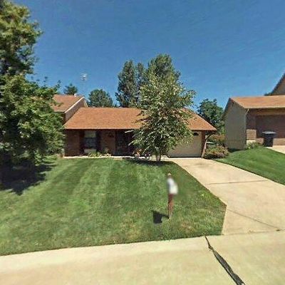 27 Telluride Dr, Saint Charles, MO 63301