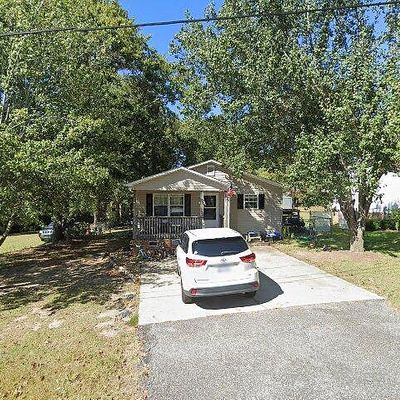 27 Traxler Ave, Williamston, SC 29697