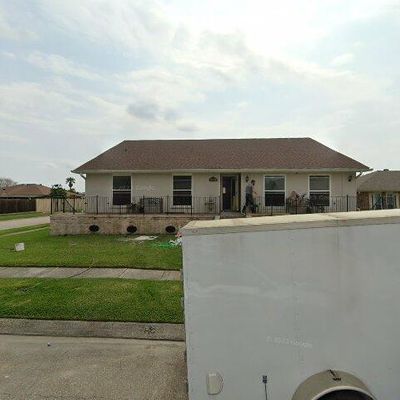 2701 Acorn St, Marrero, LA 70072