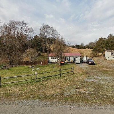 271 Hickory Hills Rd, Church Hill, TN 37642