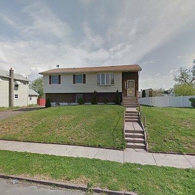33 Courtright Ave, Wilkes Barre, PA 18702
