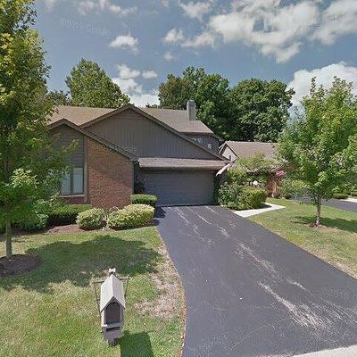 33 Woodforest Pkwy, Sylvania, OH 43560
