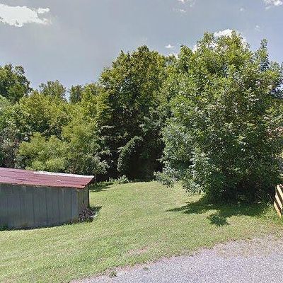 3321 Helton Hartley Pl, Lenoir, NC 28645