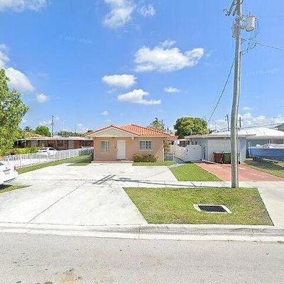 333 W 11 Th St, Hialeah, FL 33010