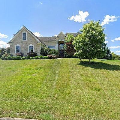 340 Signature Dr S, Xenia, OH 45385