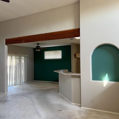 344 La Chamisal Ln Nw, Los Ranchos, NM 87107