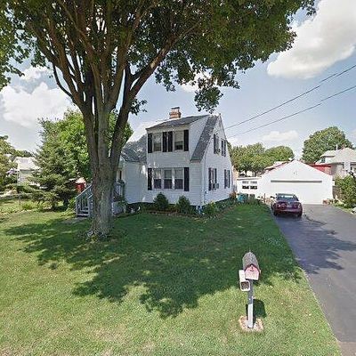 35 Boxford St, East Haven, CT 06512