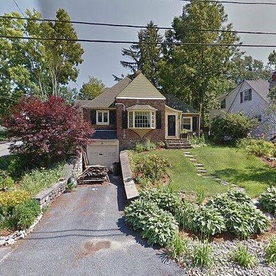 35 Prouty Ln, Worcester, MA 01602