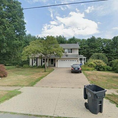 35 Renee Dr, Colchester, CT 06415