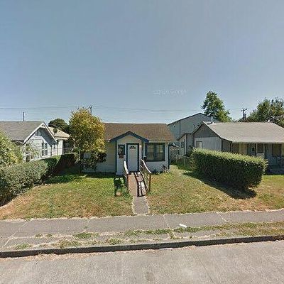 352 18 Th Ave, Longview, WA 98632