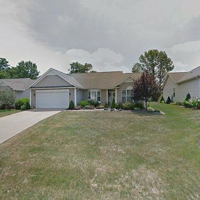 358 Brookpoint St Nw, North Canton, OH 44720